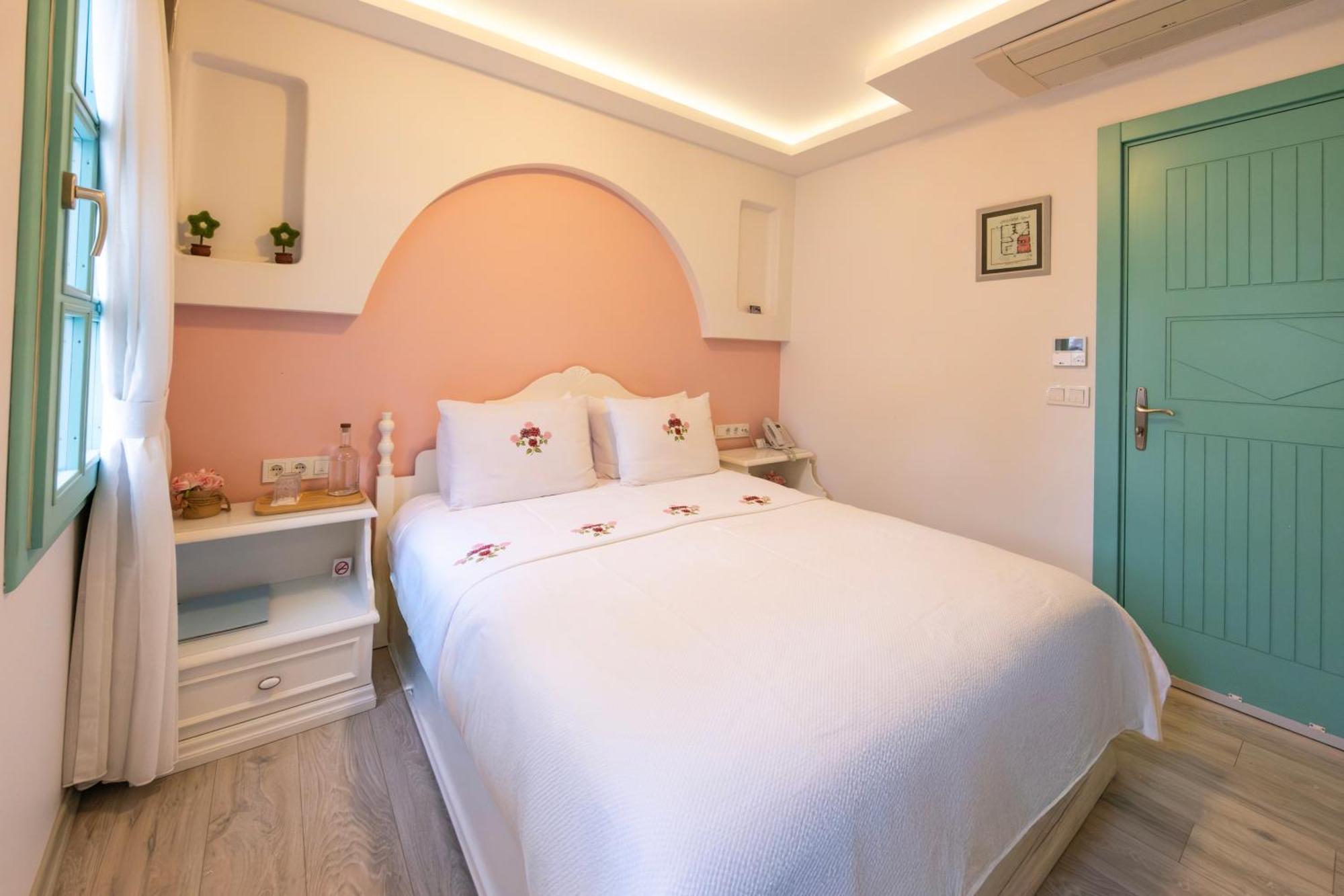 Sigacik Gardenya Buti̇K Otel Εξωτερικό φωτογραφία