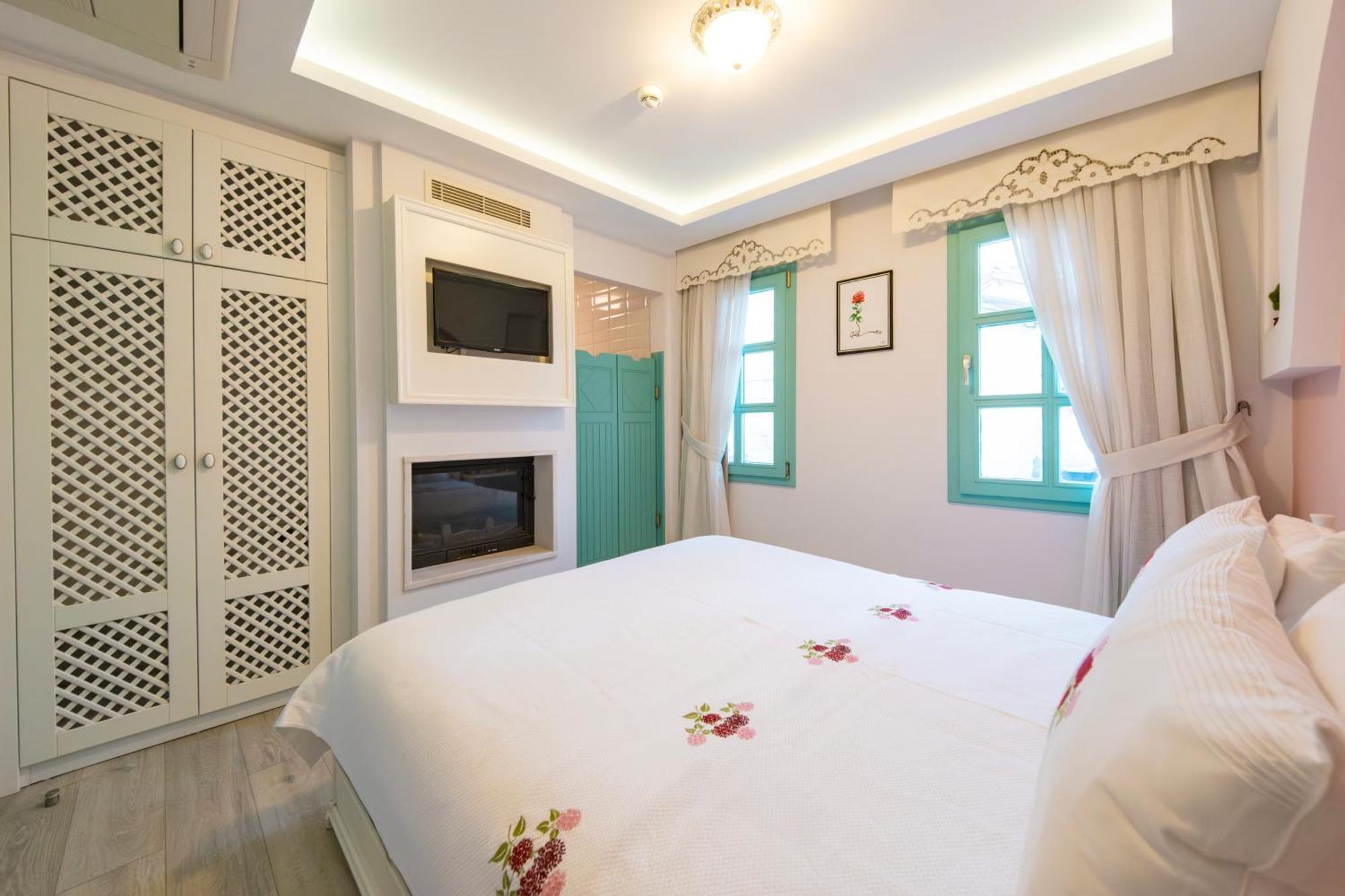 Sigacik Gardenya Buti̇K Otel Εξωτερικό φωτογραφία