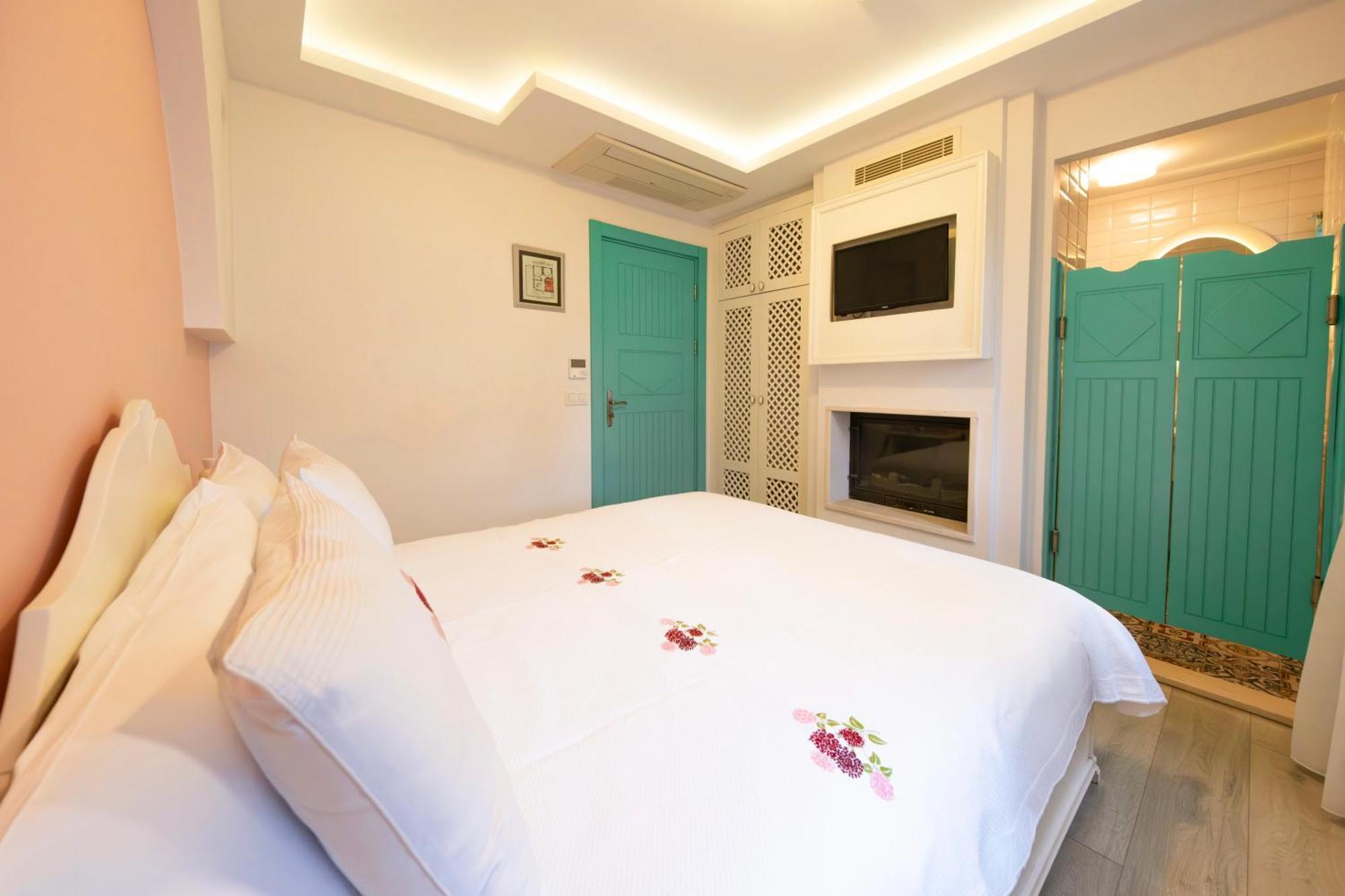 Sigacik Gardenya Buti̇K Otel Εξωτερικό φωτογραφία